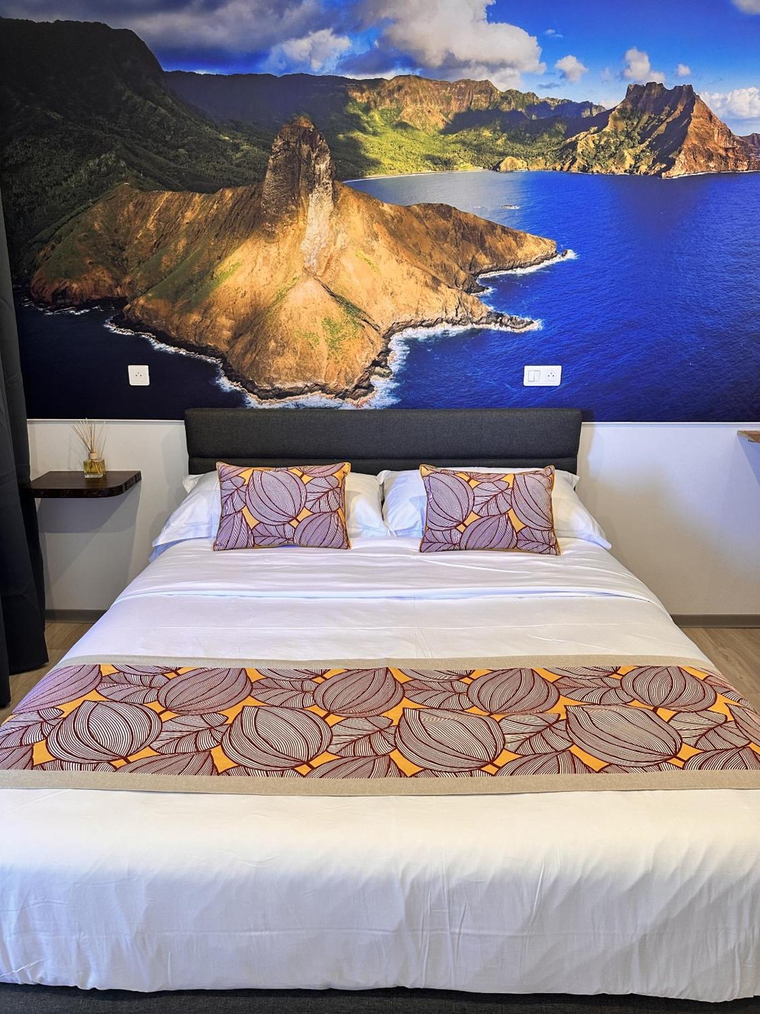 Ononui Lodge Airport, Ocean-View, Private Bathroom And Balcony, Free Wifi And Parking, On-Site Car Rental Faaa Eksteriør bilde