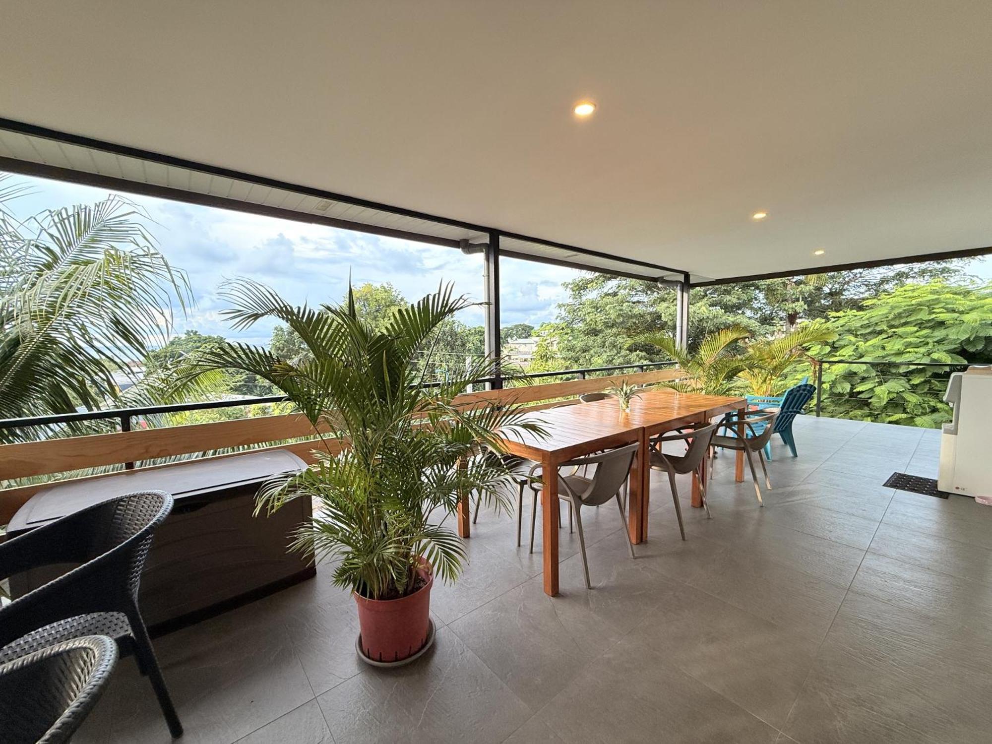 Ononui Lodge Airport, Ocean-View, Private Bathroom And Balcony, Free Wifi And Parking, On-Site Car Rental Faaa Eksteriør bilde