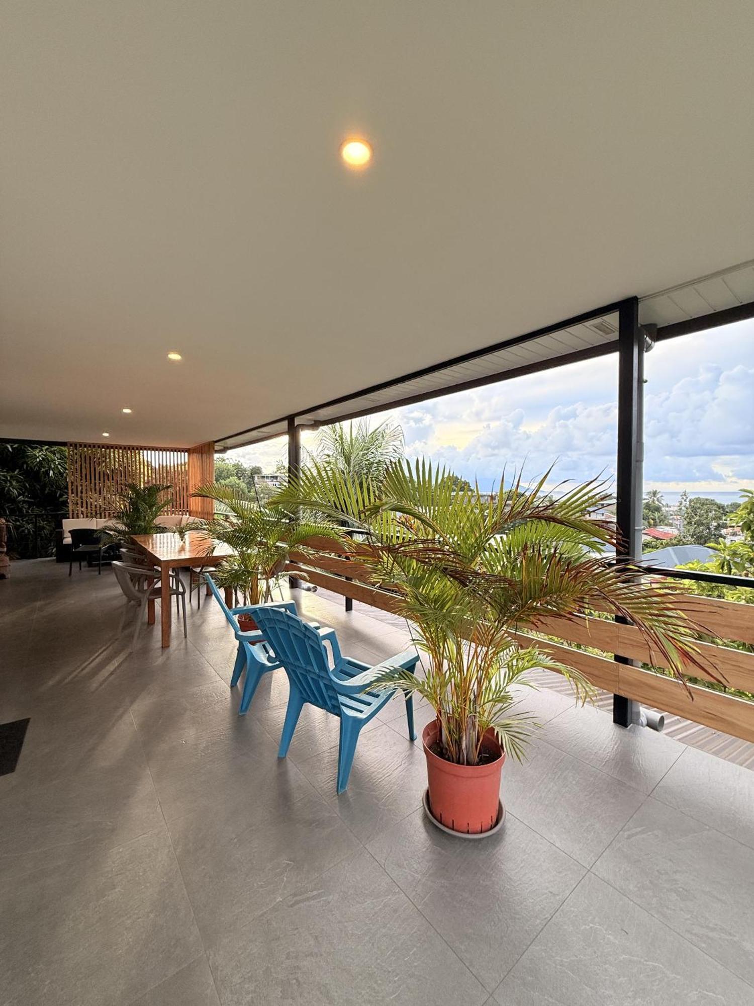 Ononui Lodge Airport, Ocean-View, Private Bathroom And Balcony, Free Wifi And Parking, On-Site Car Rental Faaa Eksteriør bilde