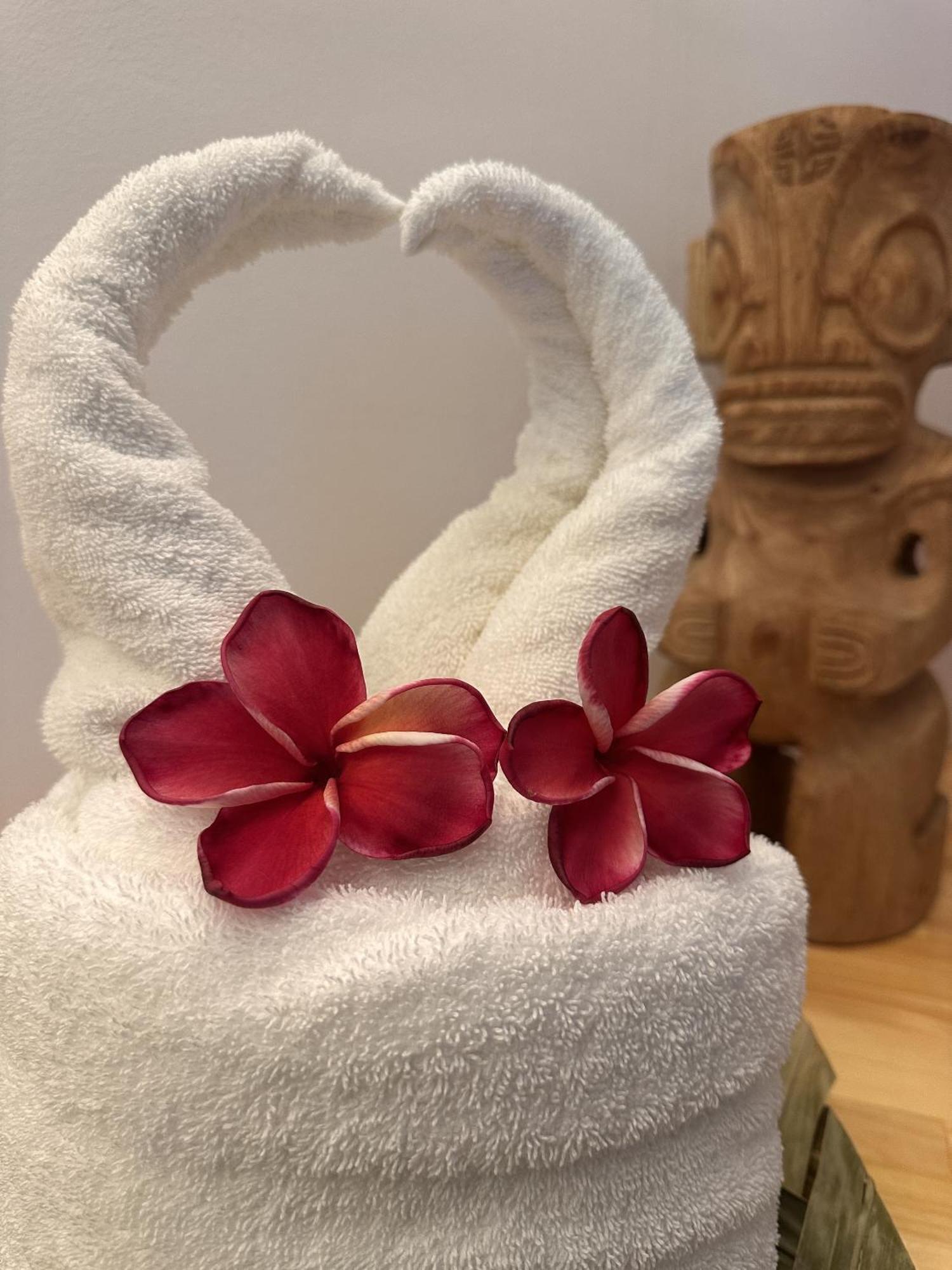 Ononui Lodge Airport, Ocean-View, Private Bathroom And Balcony, Free Wifi And Parking, On-Site Car Rental Faaa Eksteriør bilde